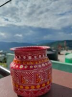 🌸 पारंपरिक ऐपन कला हस्तनिर्मित लोटा – उत्तराखंडी पहाड़ी डिज़ाइन - Image 2