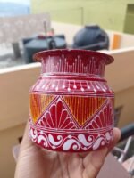 पारंपरिक पहाड़ी ऐपण कला डिज़ाइन वाला तांबे का कलात्मक लोटा - Image 2